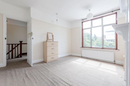 4 bedroom terraced house to rent - Photo 4