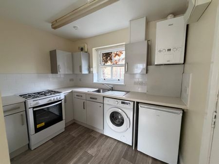 ONE BEDROOM FLAT - Photo 3