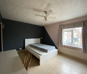 3 bedroom terraced house to rent - Photo 2