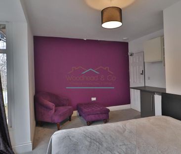 1 bedroom in a house share to rent - Photo 2