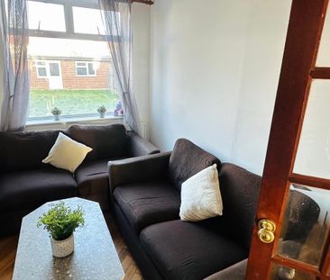 Property to rent - Photo 1