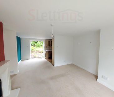 3 bedroom terraced house to rent - Photo 1