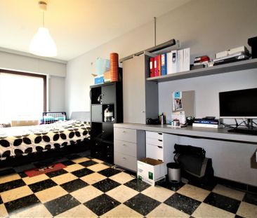 Ruime woning (205 m²) te koop in Oostrozebeke – centraal gelegen tu... - Photo 6