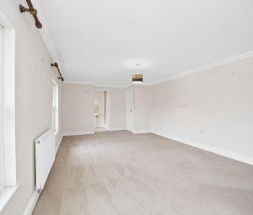 4 bedroom terraced house to rent - Photo 5