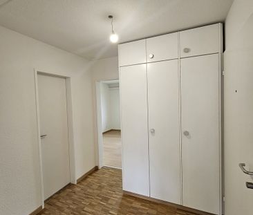 2.5 Zimmer, 62 m², 1. Stock - Photo 2