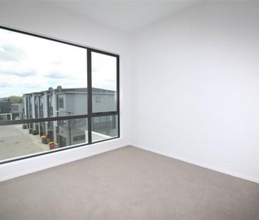 7 Glenae Lane, Hobsonville - Photo 3