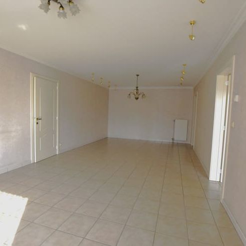 Appartement te huur - Photo 1