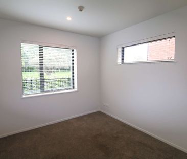 Whiteware included in this 2 bedroom apartment - Photo 6