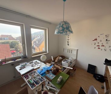 * Großzügige, helle und gepflegte 4-Zi.-Wohnung im 2.OG * TL-Bad * ... - Photo 4