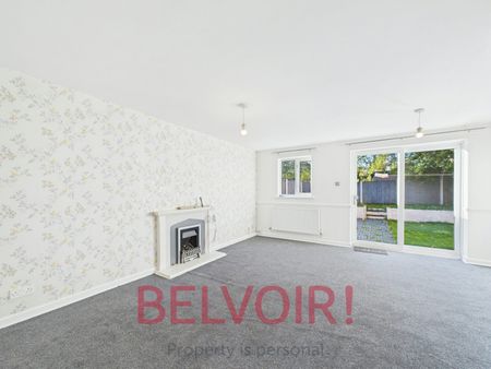 Semi-detached house to rent on - Photo 2