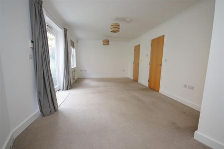 3 bedroom house to rent - Photo 2