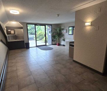 170 5th Street West apartment — North Vancouver, BC (1-Bedroom) - 1 Bedroom - Photo 3