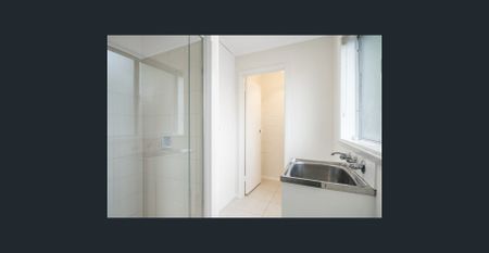 Modern Studio Living - Photo 4