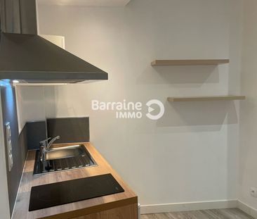 Location appartement à Brest, 2 pièces 31.3m² - Photo 2