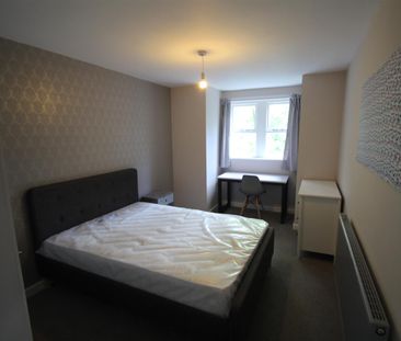 3 bedroom apartment to rent - Photo 3