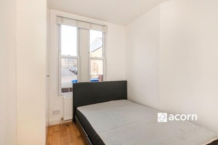 3 bedroom flat to rent - Photo 3