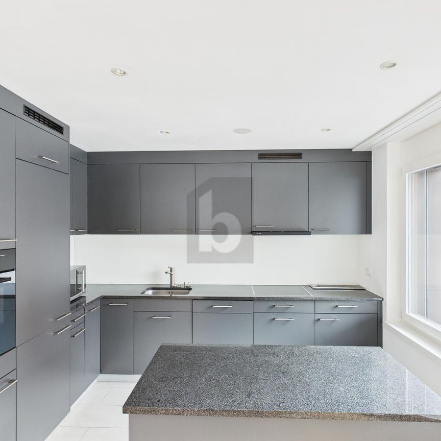 HIGH-QUALITY AND STYLISH WITH A SUNNY SEATING AREA! - Photo 1