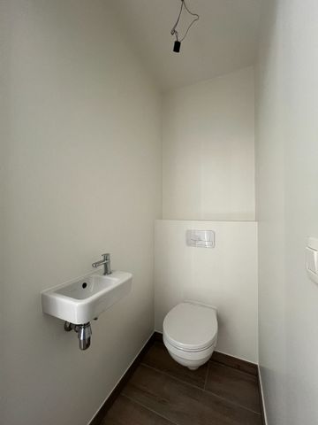 Prachtig nieuwbouwappartement te huur in Lommel-centrum - Photo 3