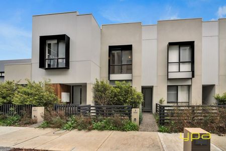 3 Ottawa Walk, Cranbourne West - Photo 3