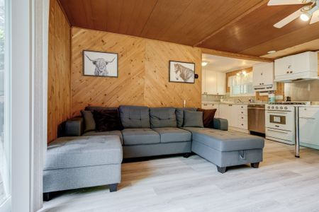 For Lease - 1388 Carlsmount Road, Bracebridge, Ontario - Photo 5