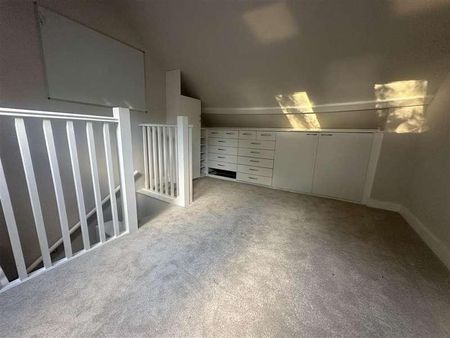 Jacklyns Lane, Winchester, SO24 - Photo 2