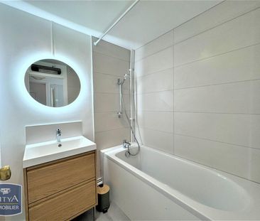 Location Appartement 3 pièces 58m² LAMBERSART 59130 - Photo 6