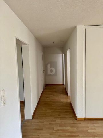 CENTRAL WITH VIEW - Photo 5