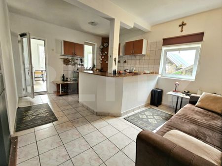 Casa individuala, 200 mp utili, 1000 mp teren, zona - Fotografie 5