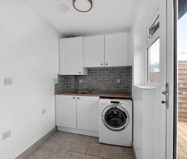 3 bedroom detached house to rent - Photo 6