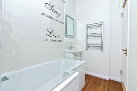 1 bedroom apartment to rent - Photo 5