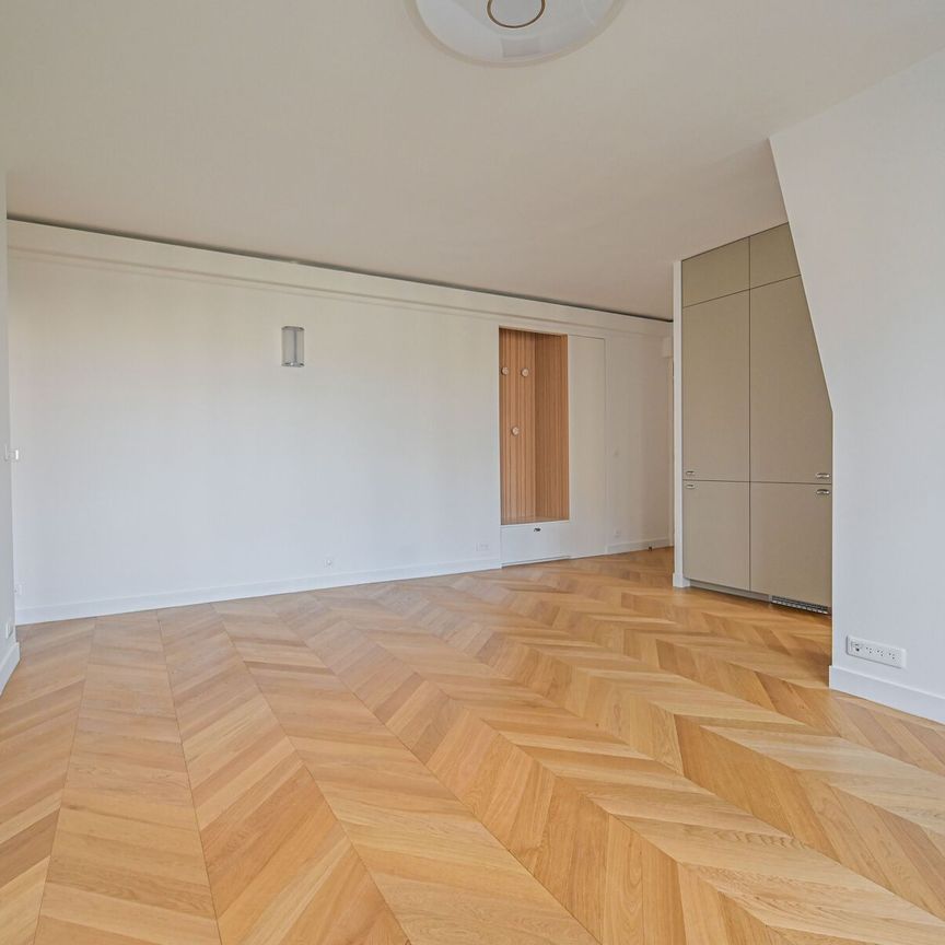 Appartement à louer 3 pièces • 71,08 m2 Paris 11 - Photo 1