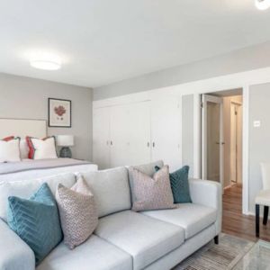 Studio Flat 1 Bathroom Size: 459 sg ft - Photo 2