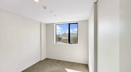 Modern Two-Bedroom Apartment for Rent! - Photo 2