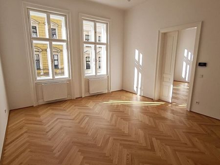 RUBENSGASSE, gepflegte 69 m2 Altbau, 2 Zimmer, Extraküche, Duschbad, Parketten, 1. Stock, WG-geeignet - Photo 2