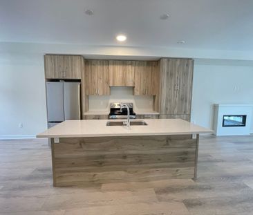 For Lease - 23 CHAPPLE Lane, Richmond Hill, Ontario - Photo 5