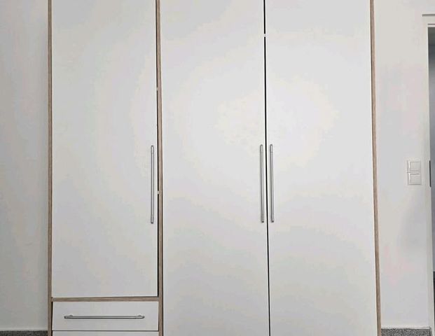 Moderne Wohngemeinschaft - Zimmer verfügbar - Photo 1