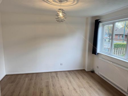 1 bedroom semi-detached house to rent - Photo 3