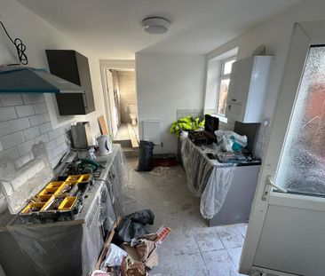 3 bedroom terraced house to rent - Photo 5