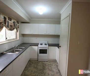 Spacious Family Home with Multiple Living Areas and a Large Backyard! - Photo 5