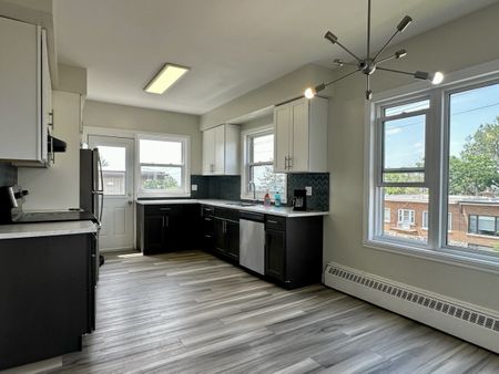 6410 Avenue Lennox - Photo 4