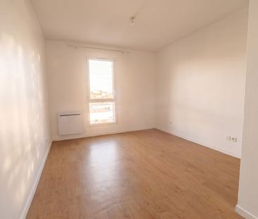 Location Appartement 3 pièces 55m² CANTELEU 76380 - Photo 2