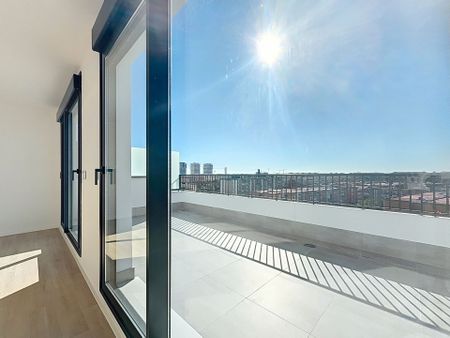 Ático de alquiler en Calle Menorca, Los Guindos - Parque Mediterráneo - Santa Paula - Photo 5