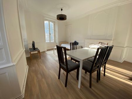 Location Appartement 4 pièces 74m² DINAN 22100 - Photo 3