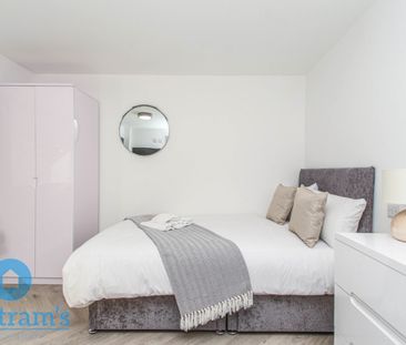 1 bed Shared Flat for Rent - Photo 4