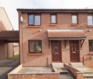 2 bedroom end of terrace house to rent - Photo 4