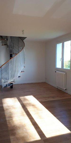 Location maison 5 pièces 114 m² à Meximieux (01800) - Photo 1