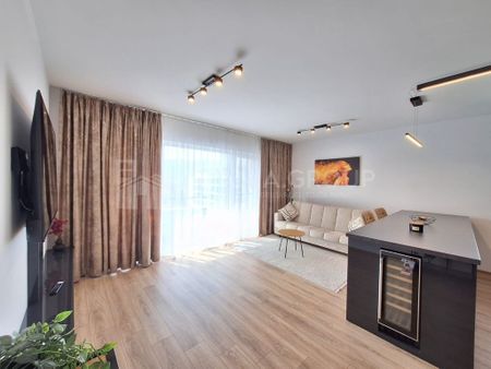 Apartament de lux, parcare inclusa SHORT / LONG TERM - Photo 4