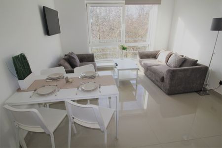 Flat 47, Samara Plaza, LS2 9DU, Leeds - Photo 3