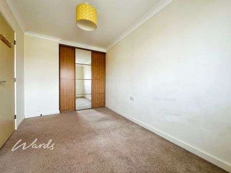 3 bedroom end of terrace house to rent - Photo 2