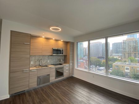For Lease - 75 Canterbury Place Unit# 607, Toronto, Ontario - Photo 4